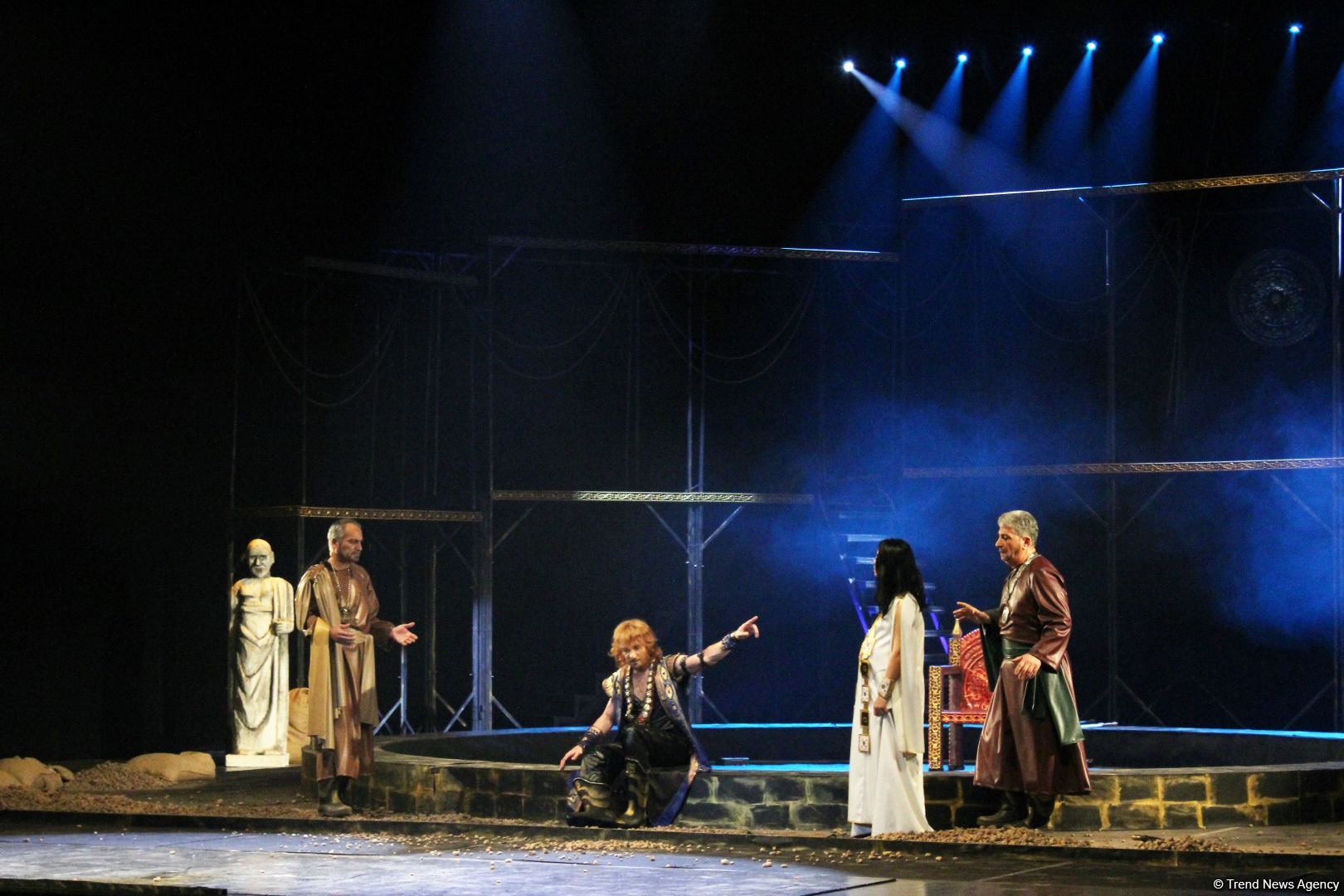 В Баку представили сиквел "Искендернаме", или Что будет, если обрести бессмертие (ФОТО)