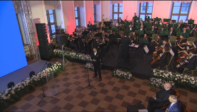 Эльчин Азизов удостоен премии "Звезды Содружества" (ФОТО)