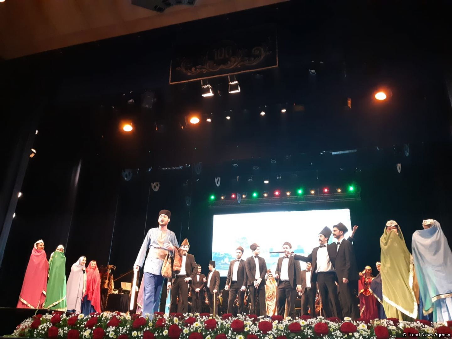 Ее большое сердце: в Баку отметили 100-летие Лейлы Бадирбейли (ФОТО/ВИДЕО)