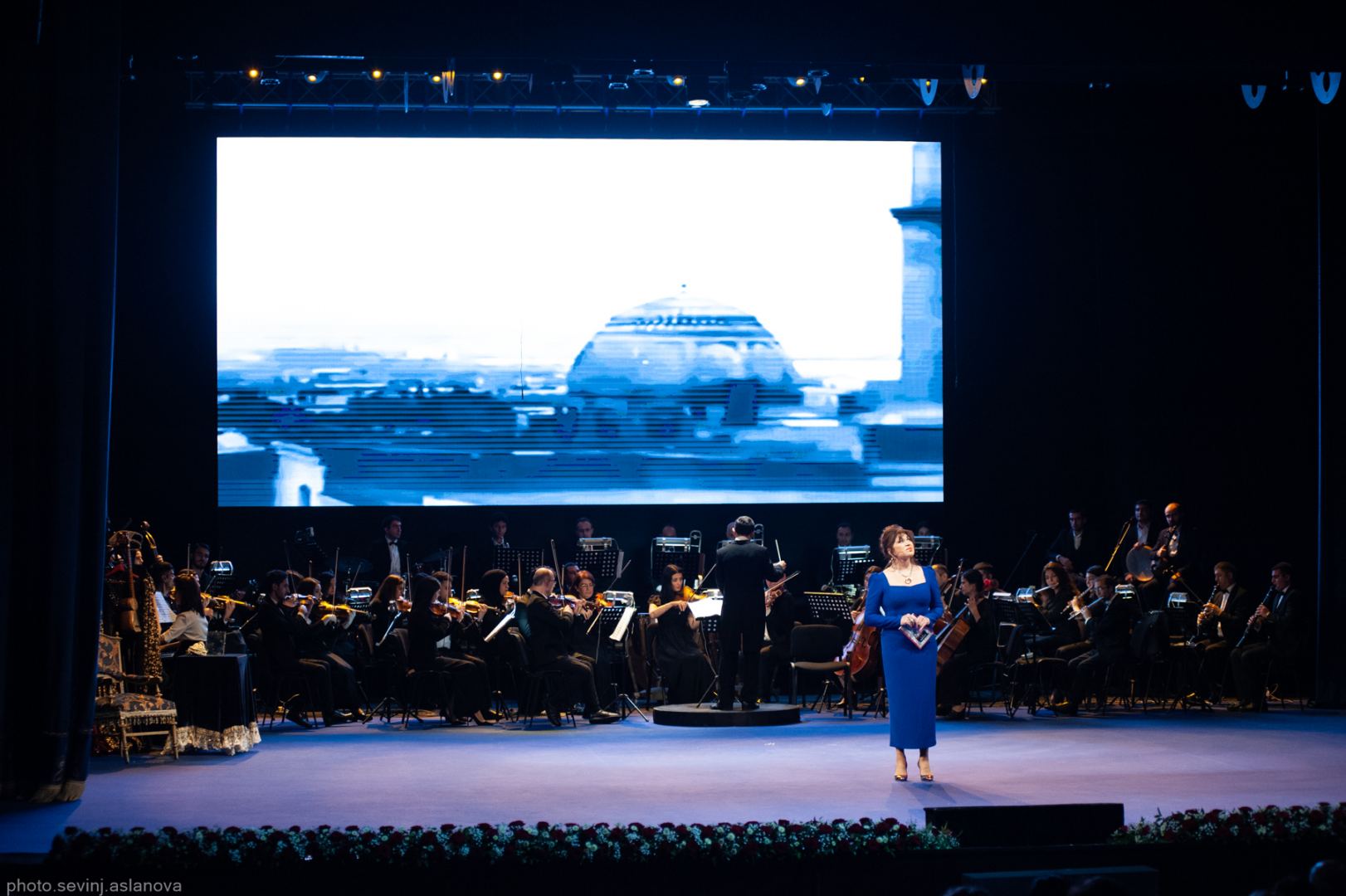 Ее большое сердце: в Баку отметили 100-летие Лейлы Бадирбейли (ФОТО/ВИДЕО)