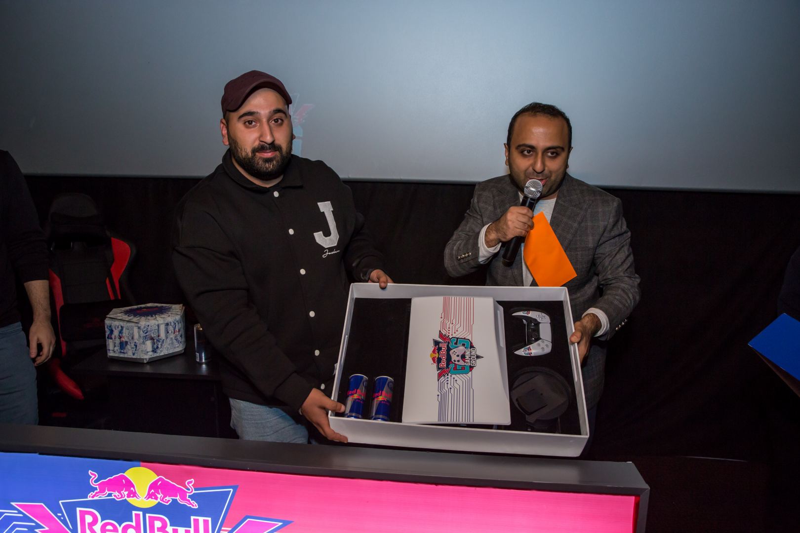 В Баку определился победитель шестичасового финала The PlayStation 4 по FIFA 22 (ФОТО)