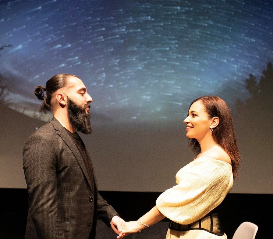 Как в холодные зимние вечера в Баку согрелись теплом поэтики любви (ФОТО)