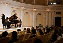 Праздник музыки в Баку, или Когда солирует Нармин Наджафли (ФОТО)