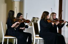 Праздник музыки в Баку, или Когда солирует Нармин Наджафли (ФОТО)