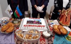 Юбилей с вкусняшками! В Баку прошел праздник национальных блюд (ФОТО)
