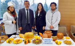 Юбилей с вкусняшками! В Баку прошел праздник национальных блюд (ФОТО)