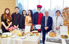 Юбилей с вкусняшками! В Баку прошел праздник национальных блюд (ФОТО)