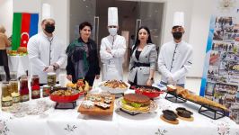 Юбилей с вкусняшками! В Баку прошел праздник национальных блюд (ФОТО)