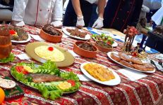 Юбилей с вкусняшками! В Баку прошел праздник национальных блюд (ФОТО)