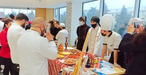 Юбилей с вкусняшками! В Баку прошел праздник национальных блюд (ФОТО)