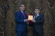 Азербайджанский театр кукол отметил юбилей красочной программой и наградами (ВИДЕО, ФОТО)