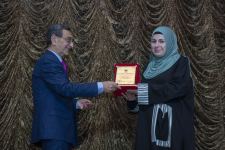 Азербайджанский театр кукол отметил юбилей красочной программой и наградами (ВИДЕО, ФОТО)