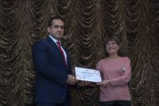 Азербайджанский театр кукол отметил юбилей красочной программой и наградами (ВИДЕО, ФОТО)