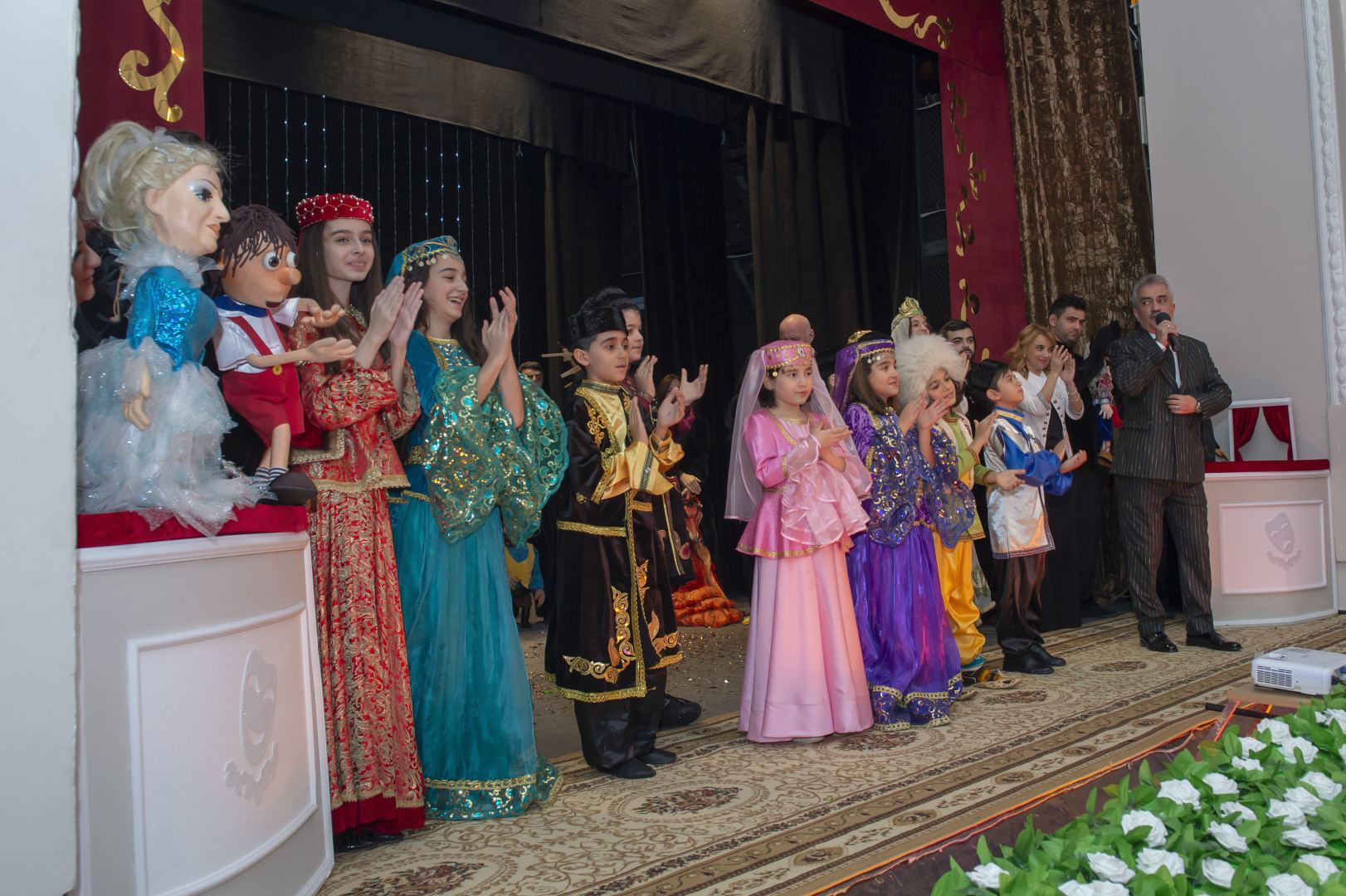 Азербайджанский театр кукол отметил юбилей красочной программой и наградами (ВИДЕО, ФОТО)