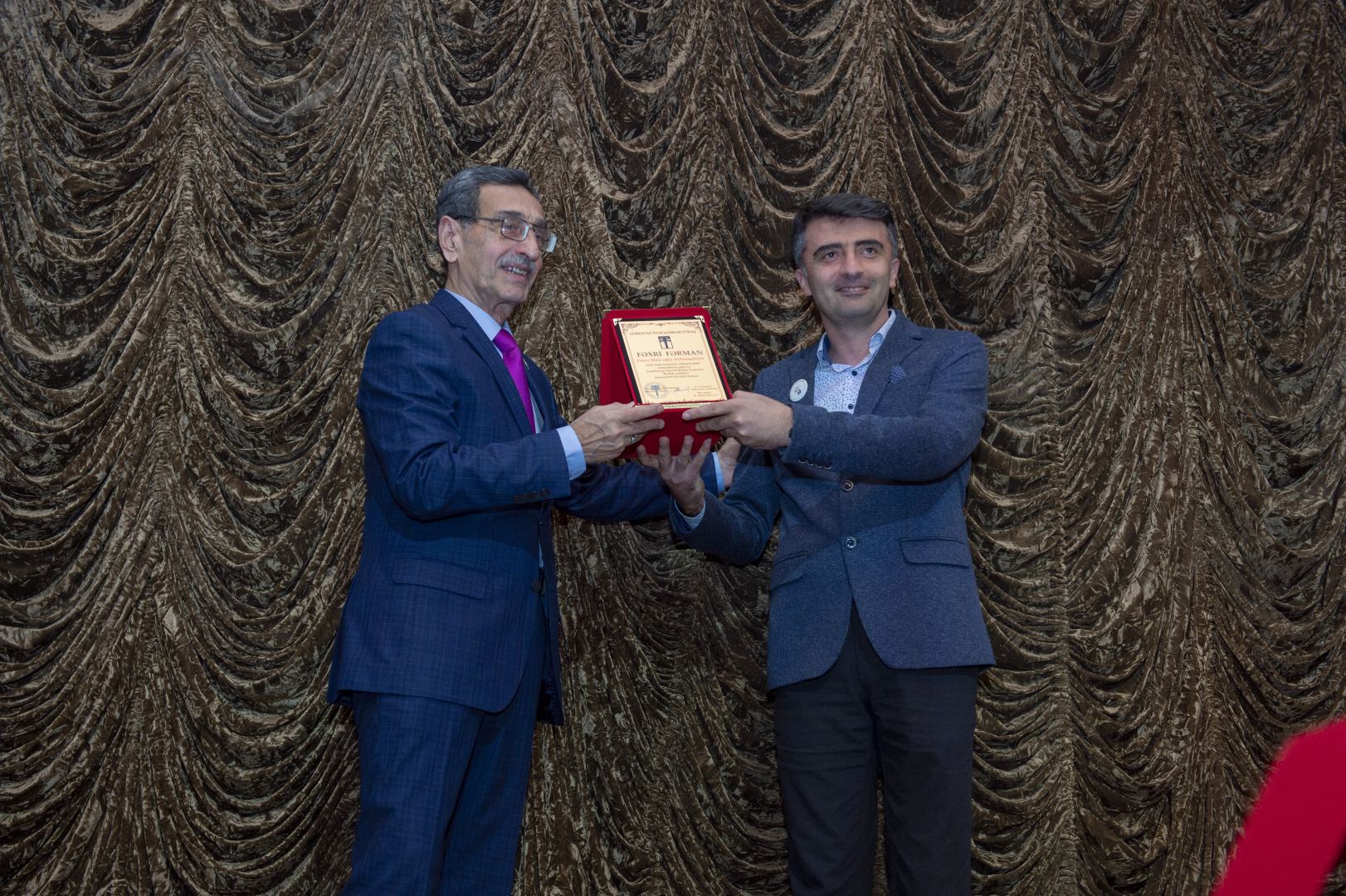 Азербайджанский театр кукол отметил юбилей красочной программой и наградами (ВИДЕО, ФОТО)