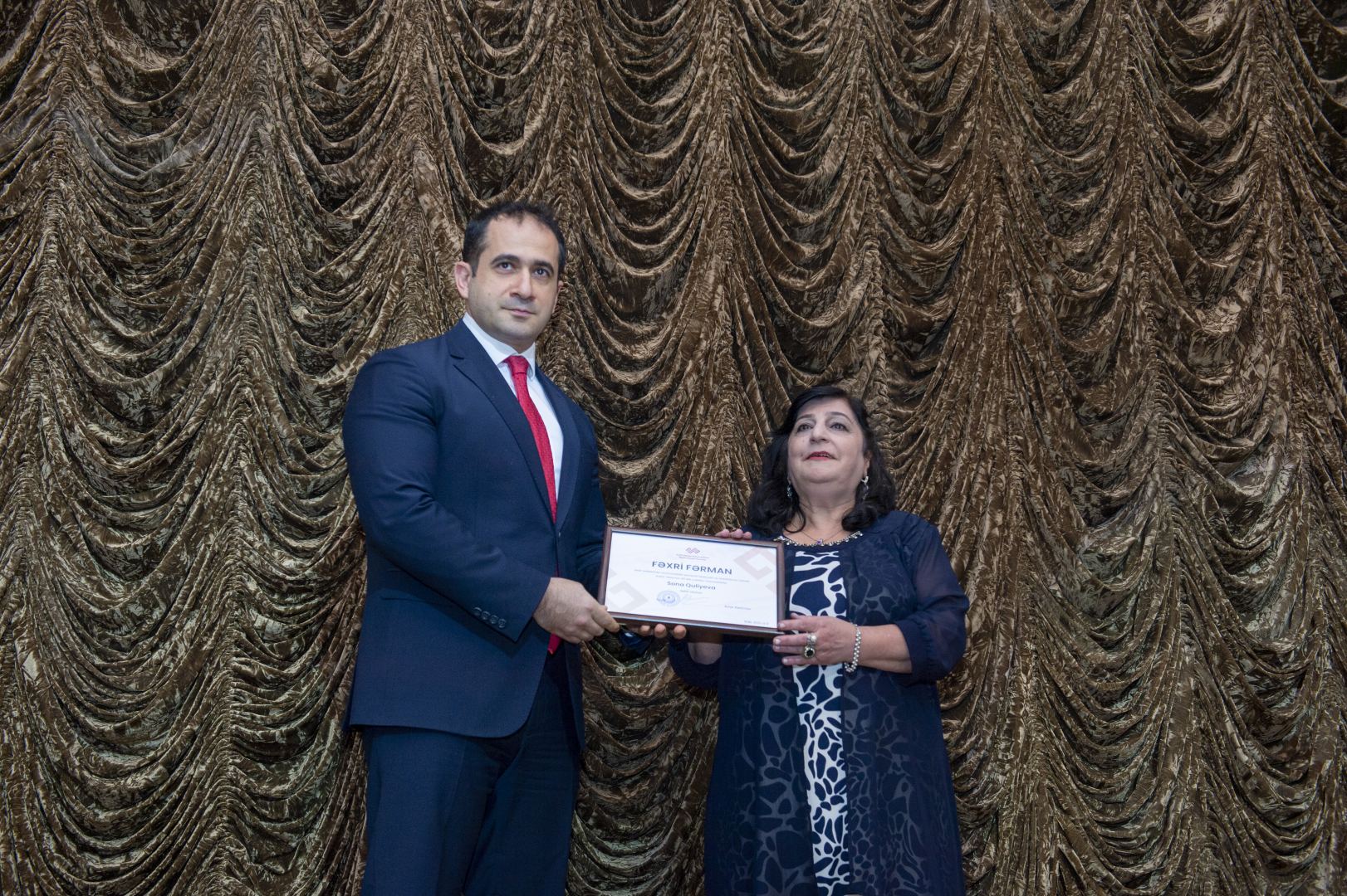 Азербайджанский театр кукол отметил юбилей красочной программой и наградами (ВИДЕО, ФОТО)