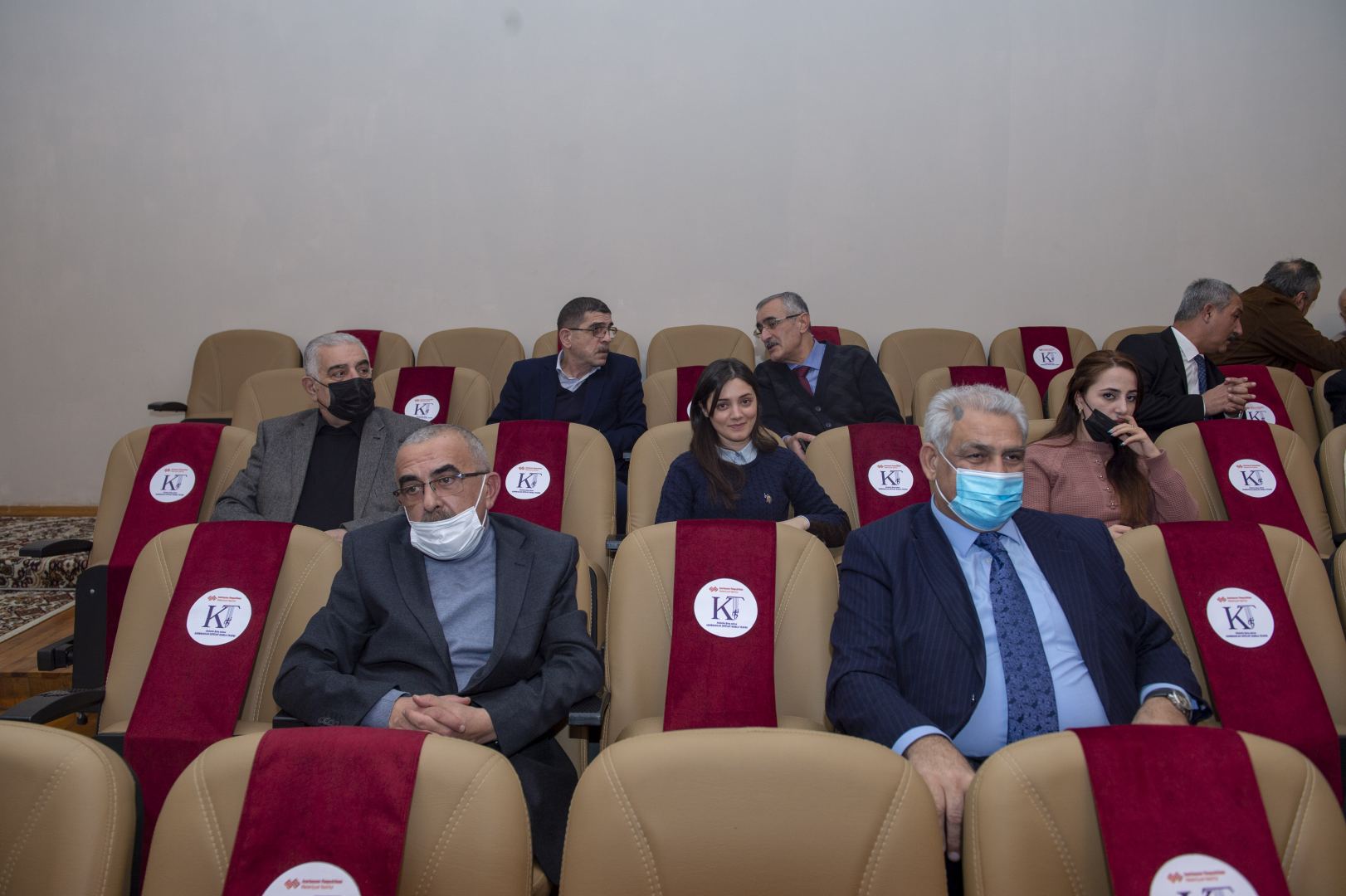 Азербайджанский театр кукол отметил юбилей красочной программой и наградами (ВИДЕО, ФОТО)