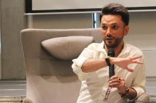 50 оттенков Фаика Агаев – от Бакинской осени до Юбилейной зимы (ФОТО)