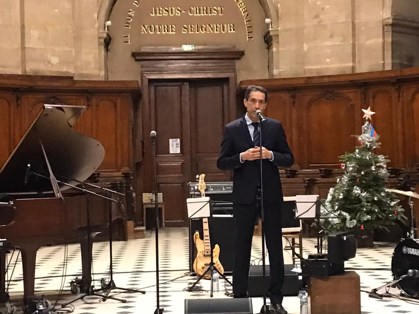 Азербайджанский этно-джаз прозвучал в протестантском храме Луврской оратории в Париже (ВИДЕО/ФОТО)