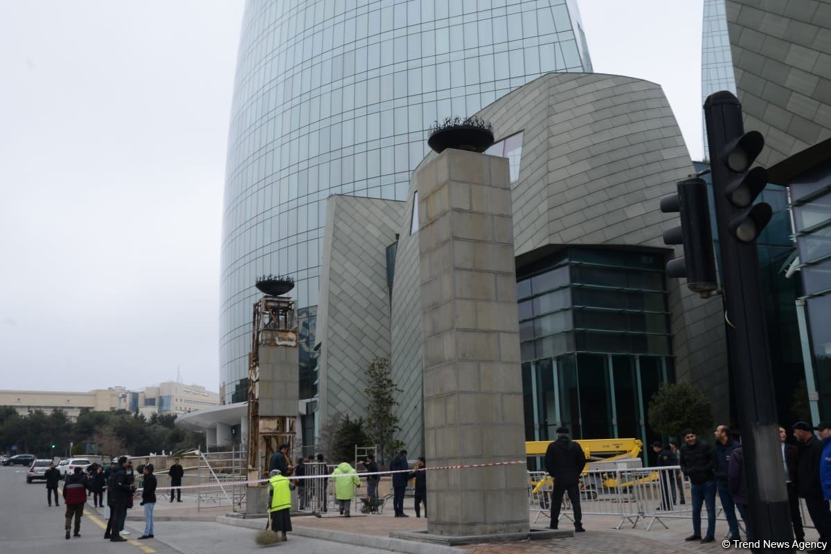 Перед Flame Towers в Баку прогремел взрыв (ФОТО/ВИДЕО)