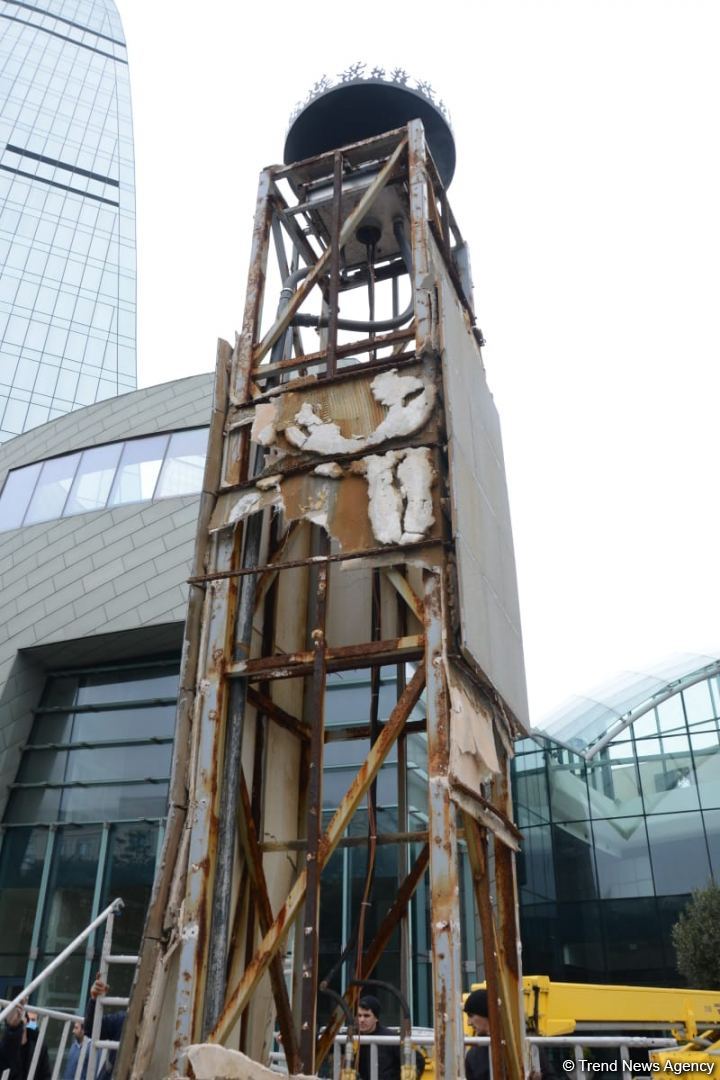 Перед Flame Towers в Баку прогремел взрыв (ФОТО/ВИДЕО)