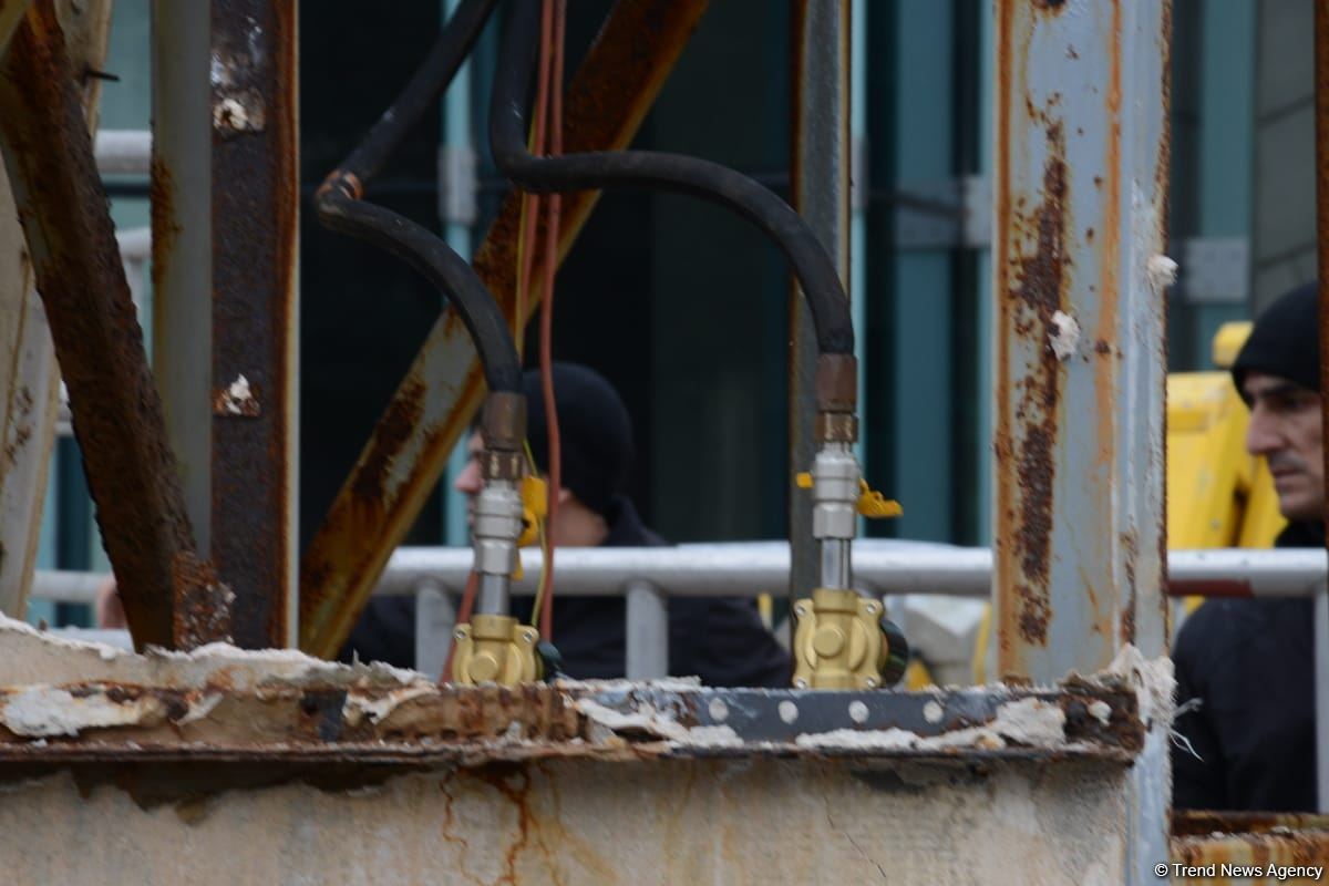 Перед Flame Towers в Баку прогремел взрыв (ФОТО/ВИДЕО)