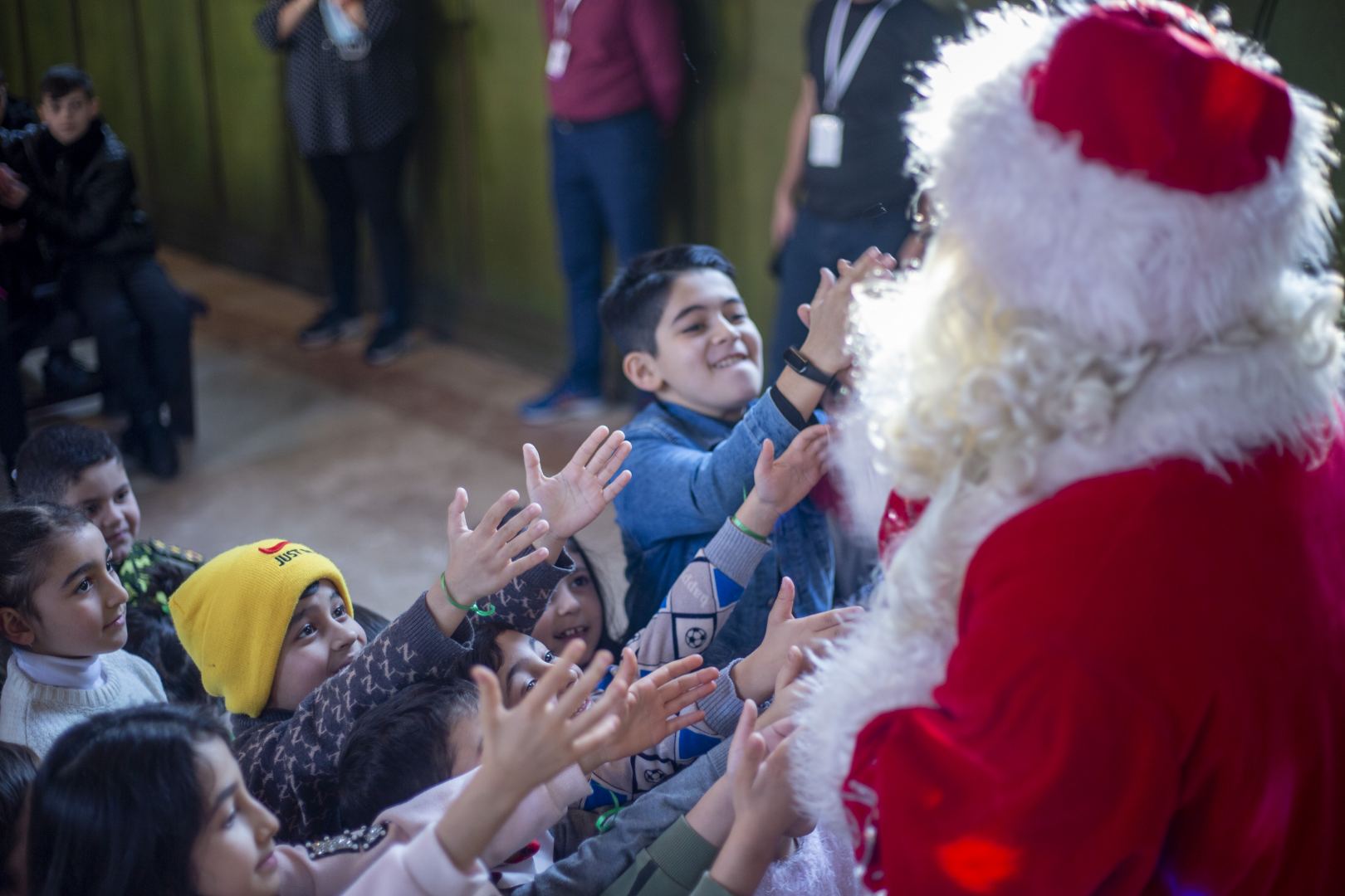 Для детей шехидов и ветеранов Отечественной войны представлена новогодняя программа (ФОТО)