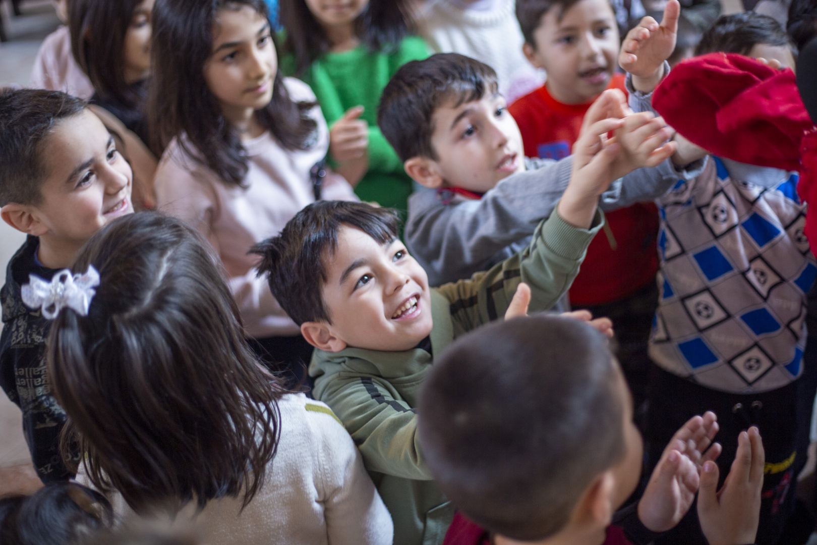 Для детей шехидов и ветеранов Отечественной войны представлена новогодняя программа (ФОТО)