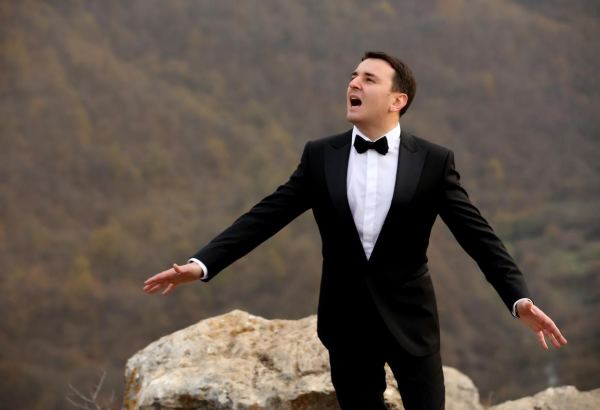 В Баку создана "Школа вокала Бюльбюля" (ВИДЕО)