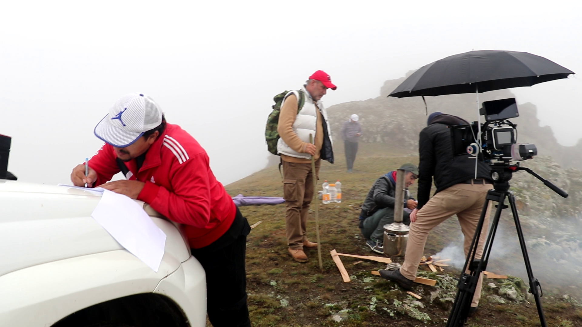 Он уединился в горах Азербайджана, чтобы здесь встретить свою смерть… (ФОТО)