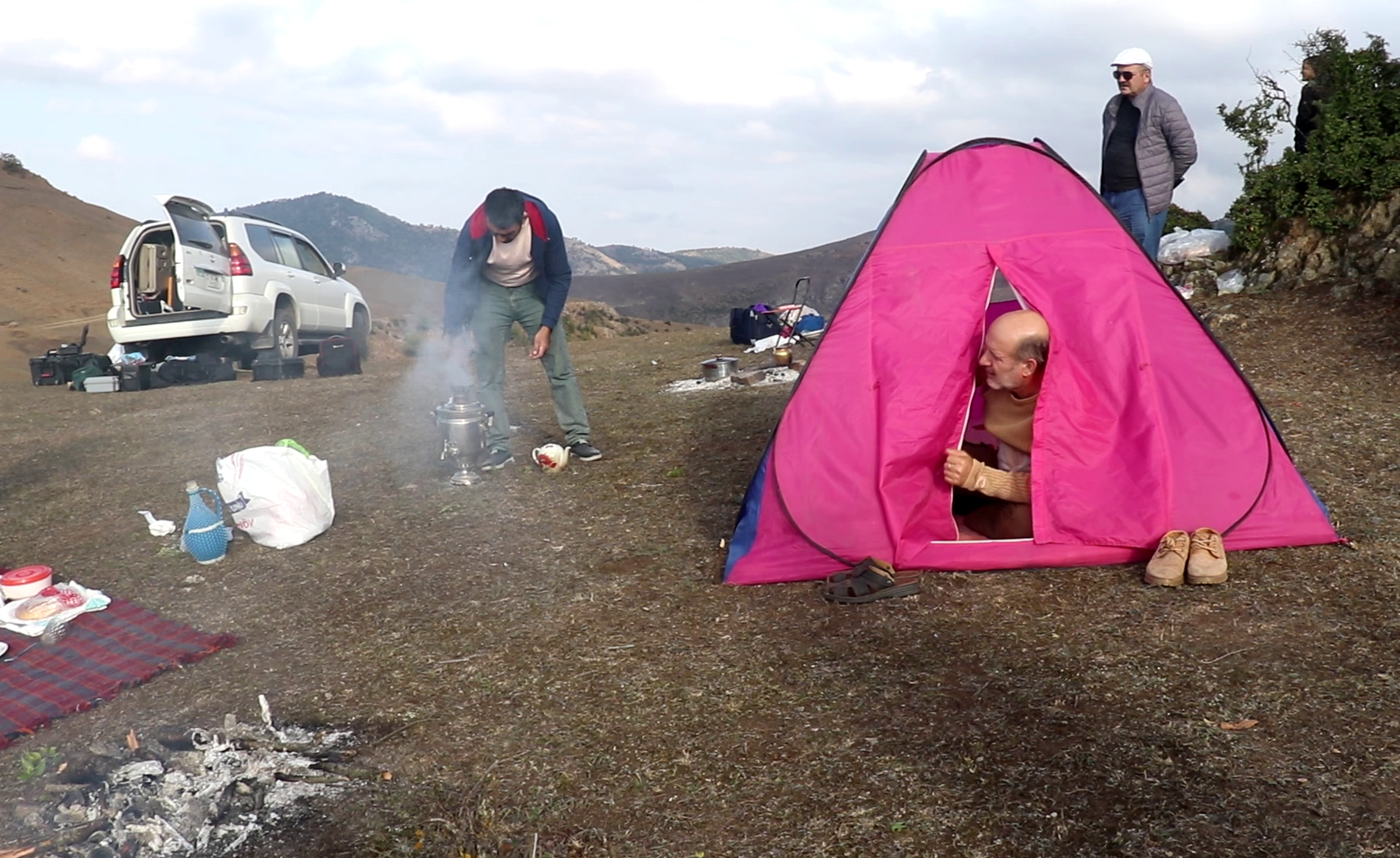 Он уединился в горах Азербайджана, чтобы здесь встретить свою смерть… (ФОТО)