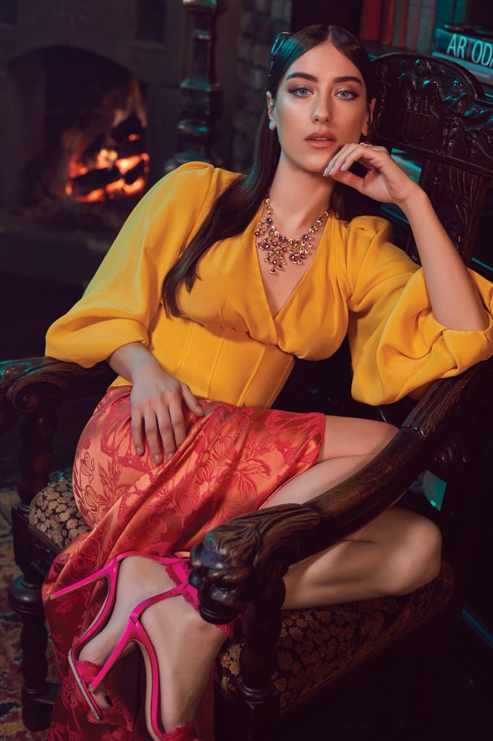 Звезда турецкого кино Хазал Кая приедет в Баку (ФОТО)