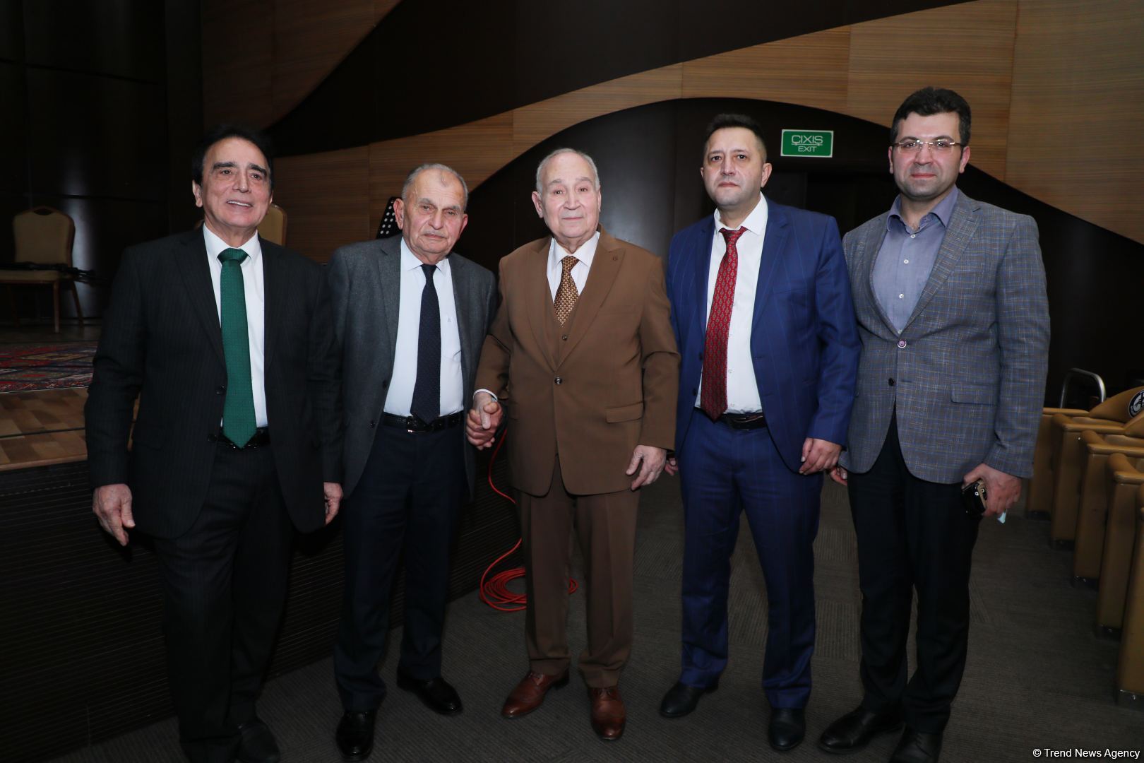 Прославленный тарист, народный артист Азербайджана Рамиз Гулиев отмечает юбилей (ФОТО)