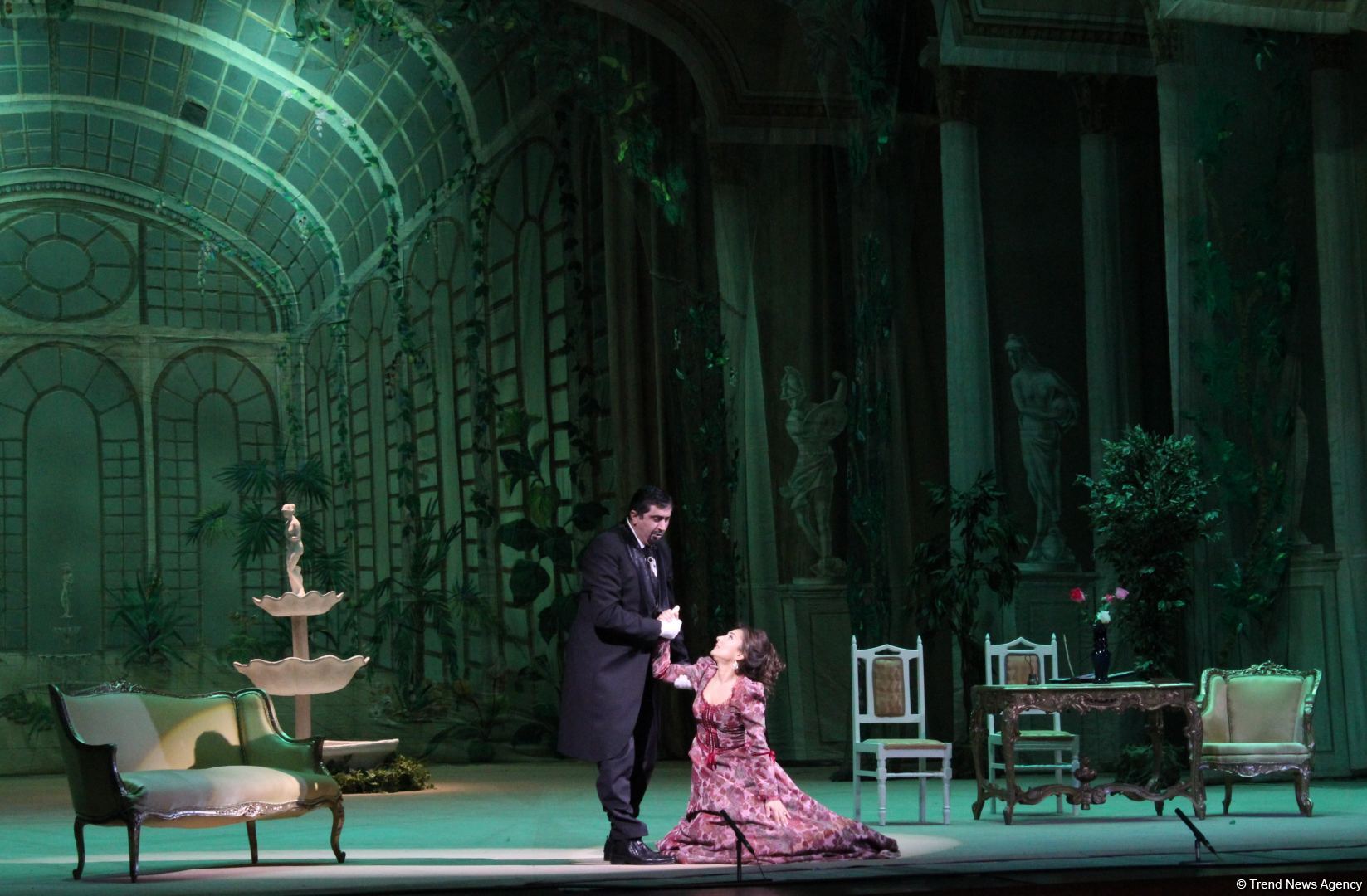 Рамиль Гасымов и Инара Бабаева оказались в Париже XIX века, или Как разрушились мечты о счастье (ФОТО/ВИДЕО)