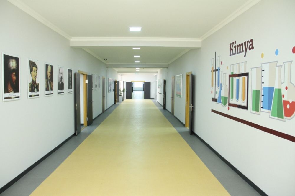 В Газахе по инициативе Фонда Гейдара Алиева построено новое здание школы (ФОТО)