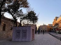 В Ичери шехер создан макет дома, декорированный в стиле 90-х (ФОТО)