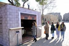 В Ичери шехер создан макет дома, декорированный в стиле 90-х (ФОТО)