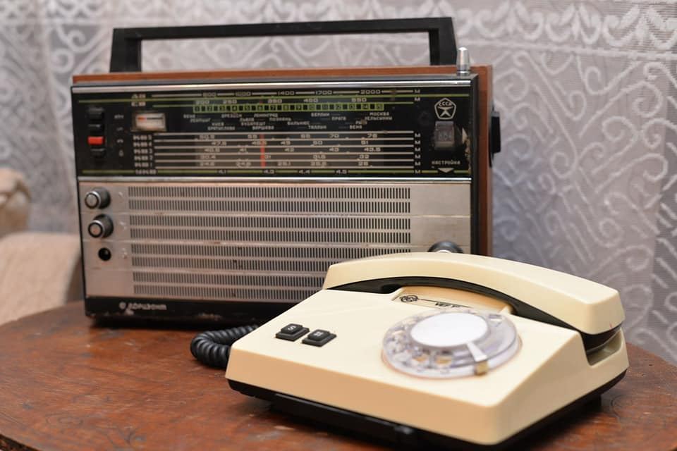 В Ичери шехер создан макет дома, декорированный в стиле 90-х (ФОТО)