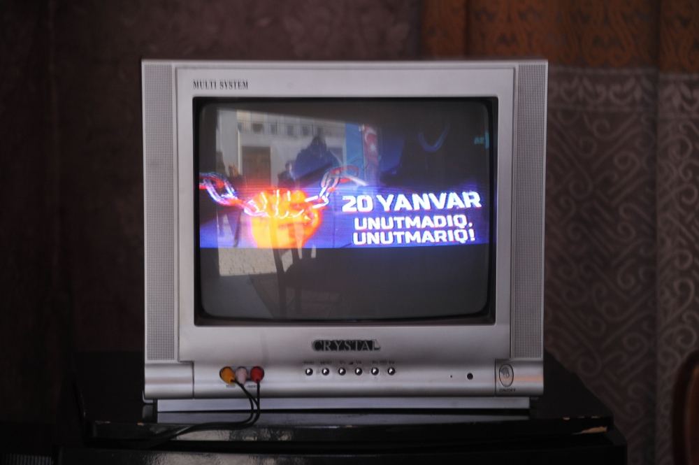 В Ичери шехер создан макет дома, декорированный в стиле 90-х (ФОТО)