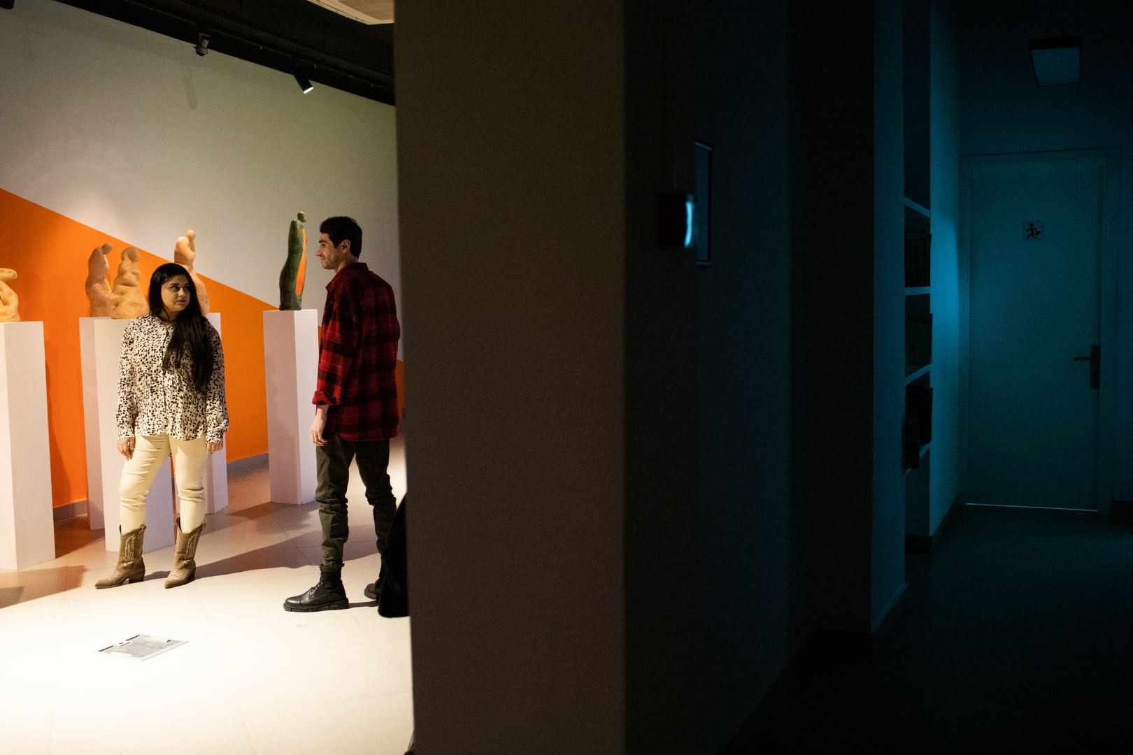 В ARTIM состоялась премьера необычного спектакля "Попутчик по дороге в ад" в различных языковых вариациях (ВИДЕО, ФОТО)