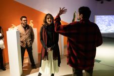 В ARTIM состоялась премьера необычного спектакля "Попутчик по дороге в ад" в различных языковых вариациях (ВИДЕО, ФОТО)