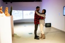 В ARTIM состоялась премьера необычного спектакля "Попутчик по дороге в ад" в различных языковых вариациях (ВИДЕО, ФОТО)