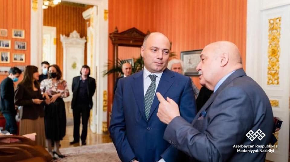 Азербайджанским архитекторам вручены государственные награды (ФОТО)