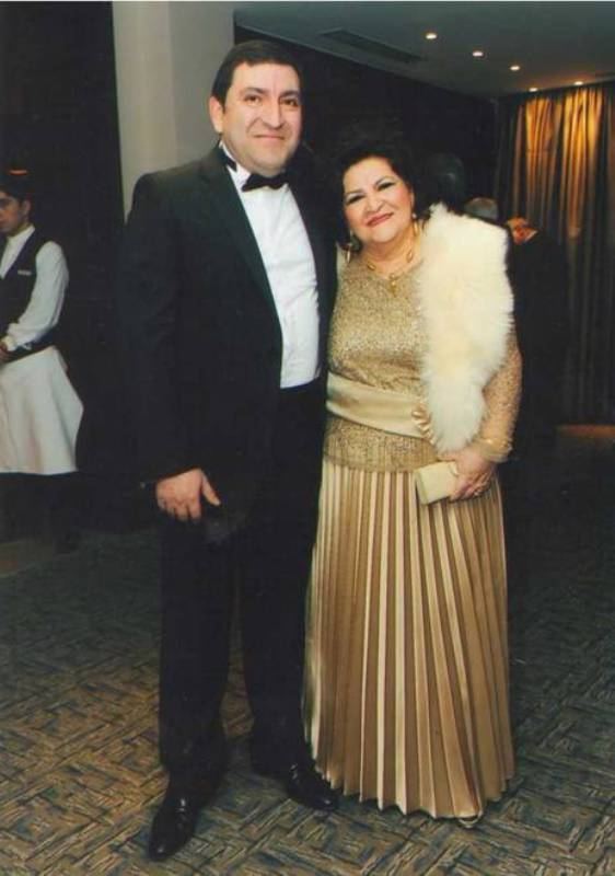 Удивительная история любви - 60 лет вместе! Анар Рзаев и Земфира Сафарова отмечают бриллиантовую свадьбу (ФОТО)