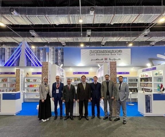 Азербайджан представлен на Международной книжной выставке в Египте