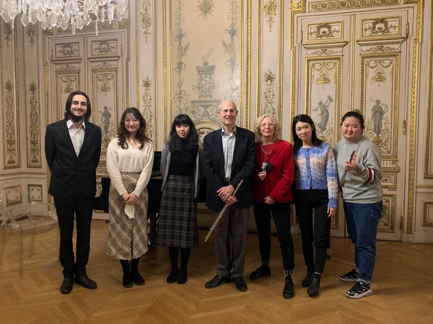 Элитная французская публика стоя приветствовала азербайджанского музыканта (ВИДЕО, ФОТО)