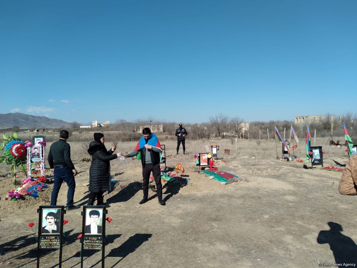 Очередной пассажирский автобус из Баку прибыл в Агдам (ФОТО)