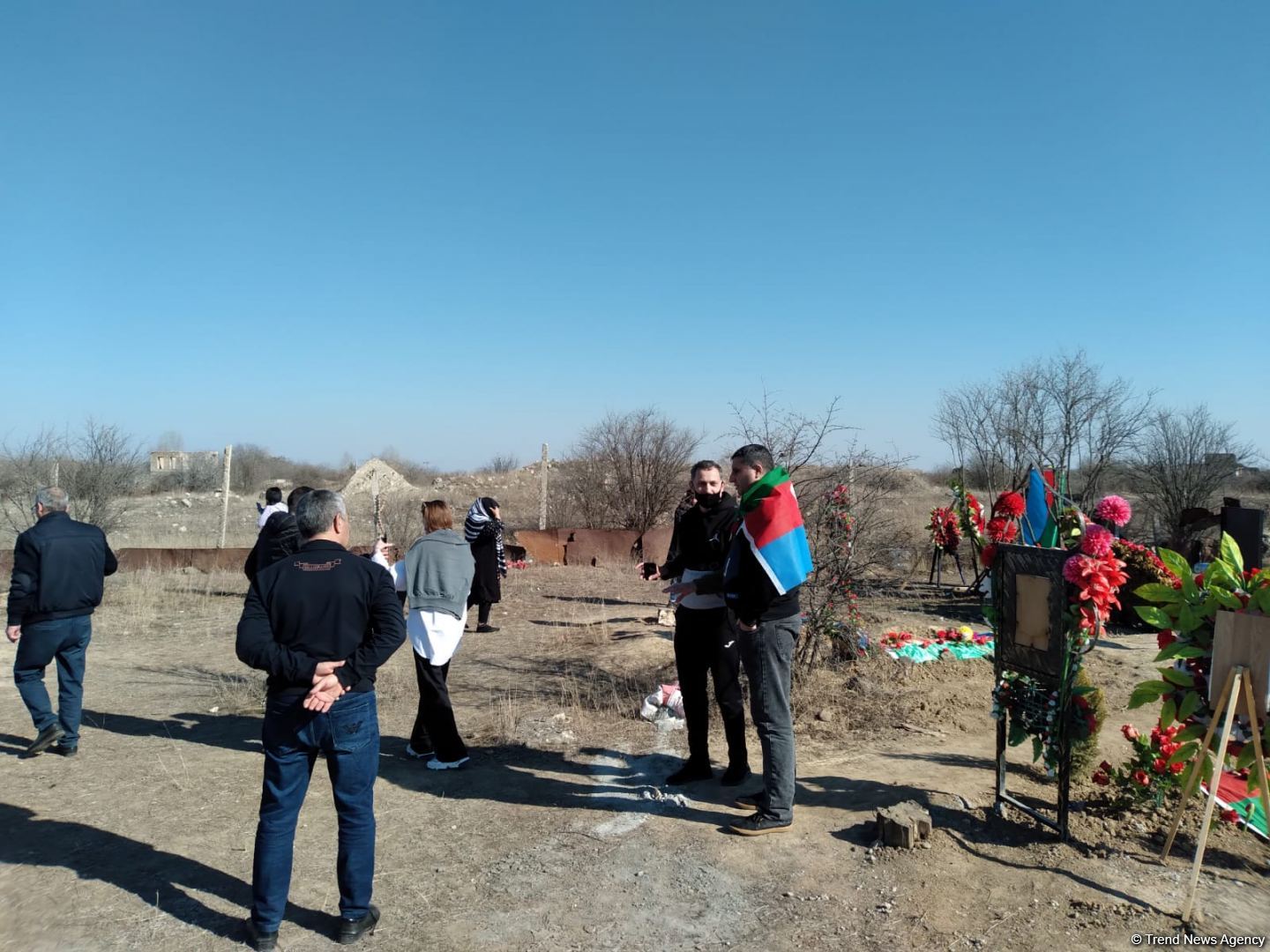 Очередной пассажирский автобус из Баку прибыл в Агдам (ФОТО)