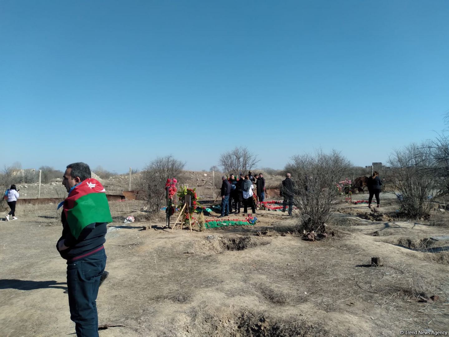 Очередной пассажирский автобус из Баку прибыл в Агдам (ФОТО)