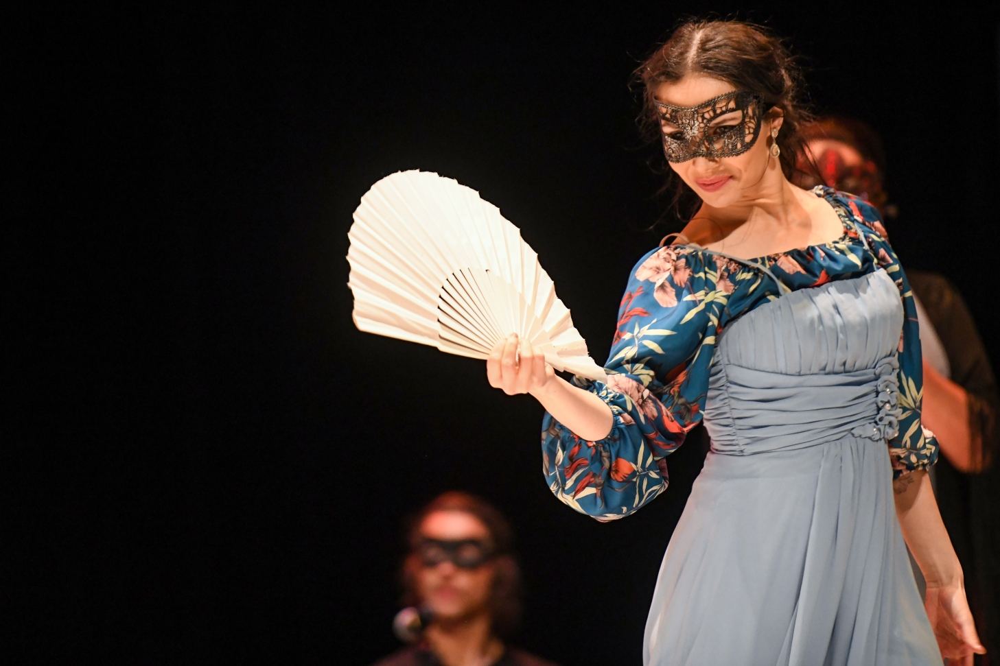 Музыка и самый страстный танец в мире - Легенда о влюблённых в Баку (ФОТО)